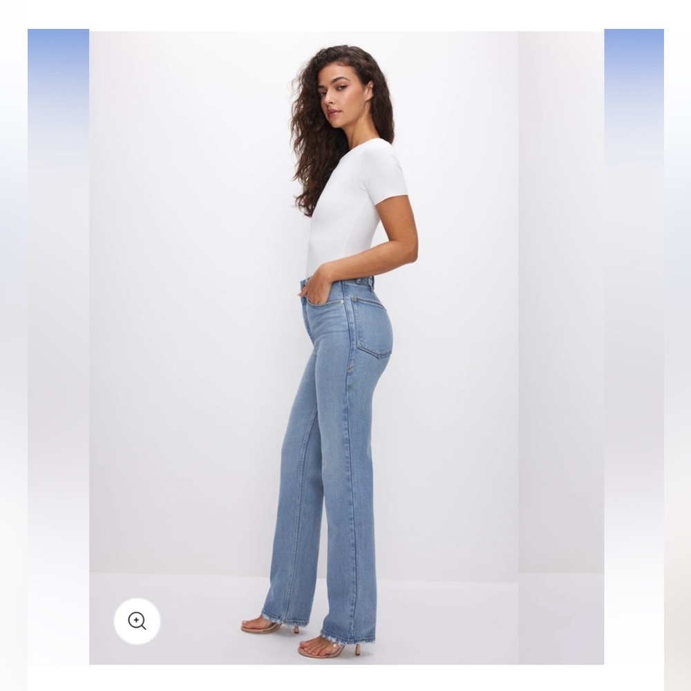 Good American Soft-Tech Jeans, size 4, high waisted, stretchy, Sold out style!